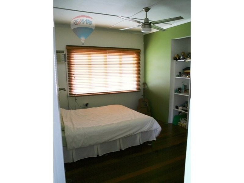 58 Collinson Street, Westcourt QLD 4870