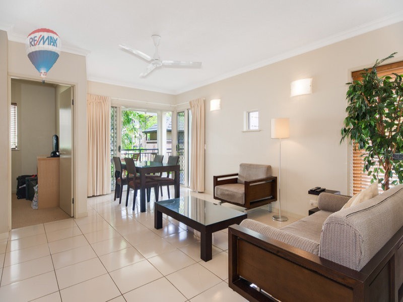 217/13-41 Mann Street, Westcourt QLD 4870