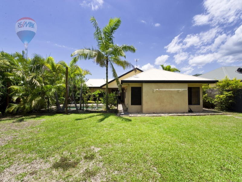 11 Warana Close, Kewarra Beach QLD 4879
