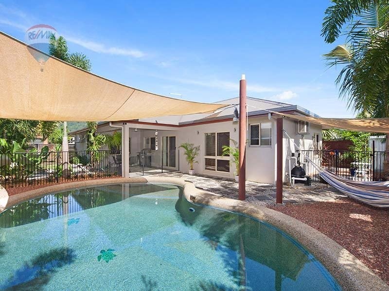 12 Hetherton Street, Smithfield QLD 4878