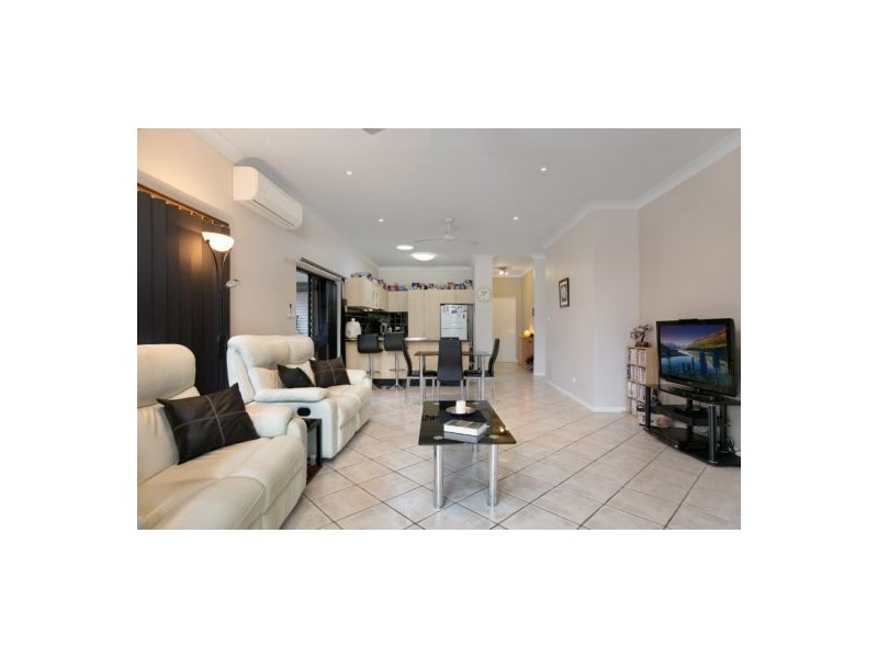 11 Sherwood Close, Brinsmead QLD 4870