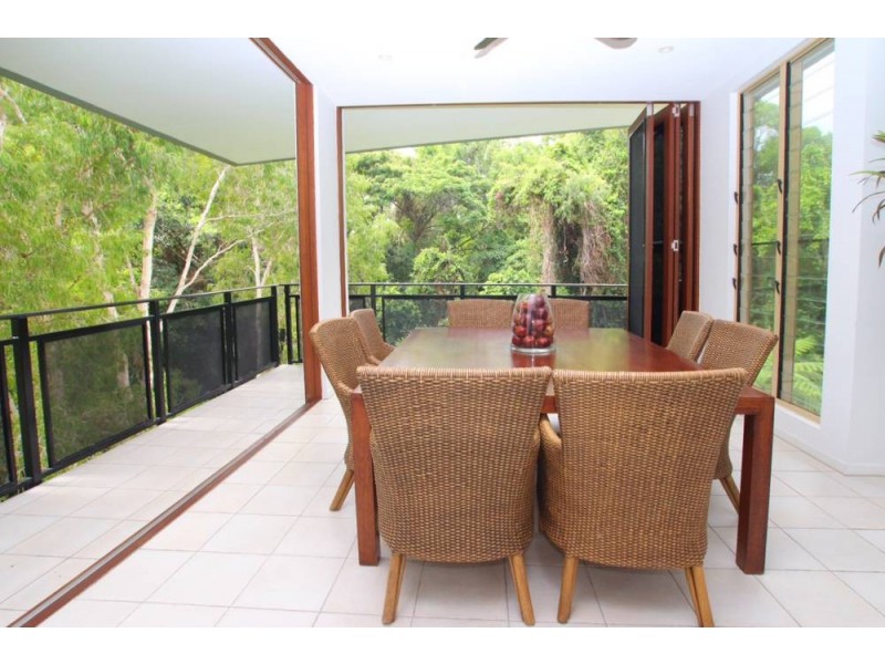 20/6 Cedar Road, Palm Cove QLD 4879