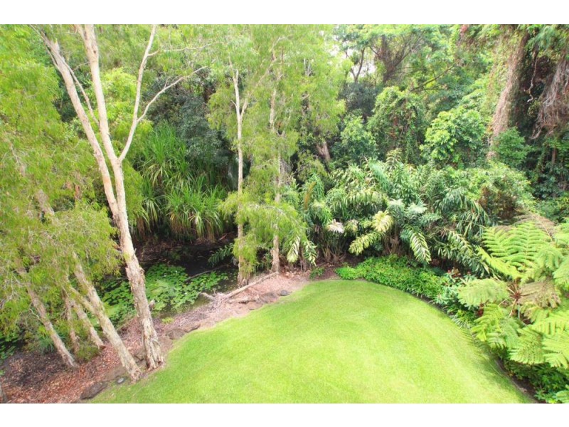 20/6 Cedar Road, Palm Cove QLD 4879