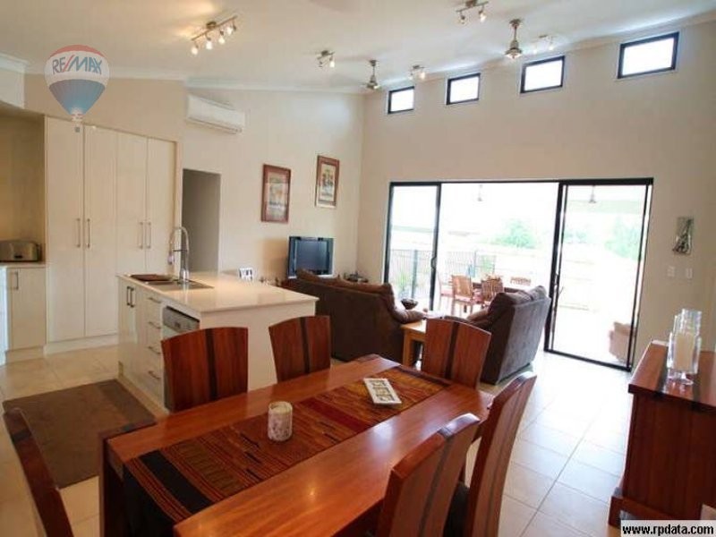 52 Dungarvan Close, Brinsmead QLD 4870