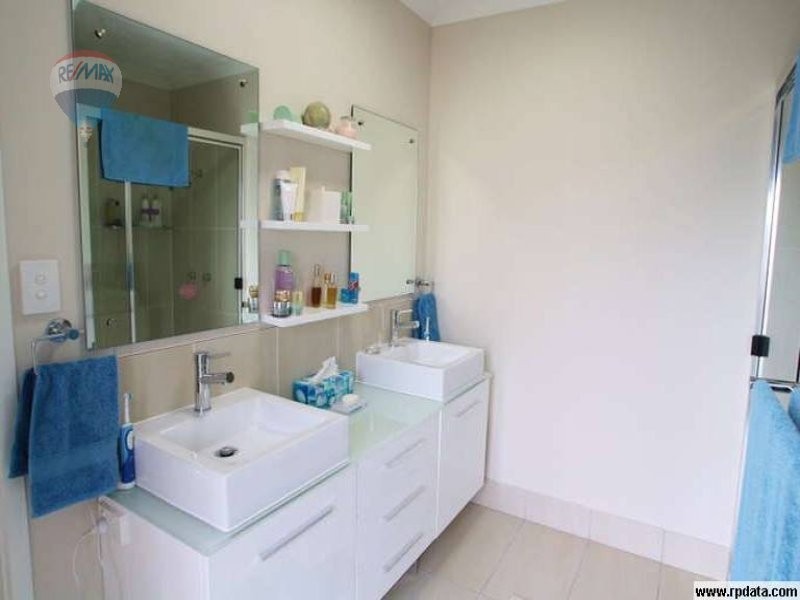 52 Dungarvan Close, Brinsmead QLD 4870