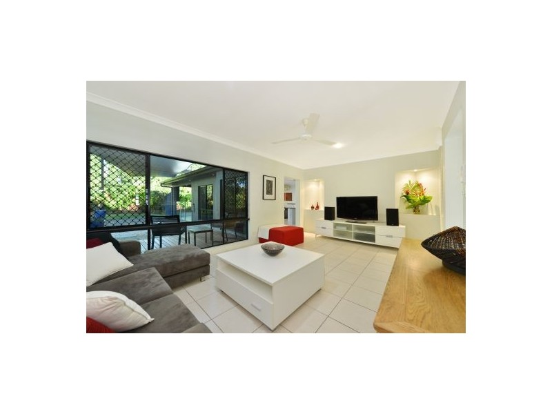 3 Tanjong Close, Kewarra Beach QLD 4879