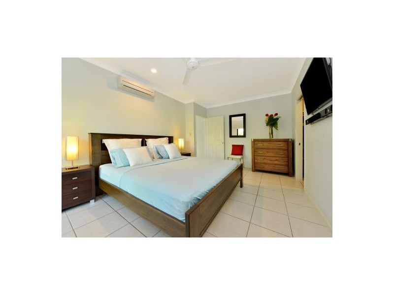 3 Tanjong Close, Kewarra Beach QLD 4879