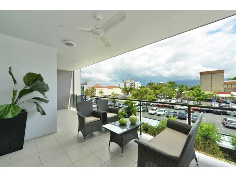 146-150 Grafton Street, Cairns City QLD 4870