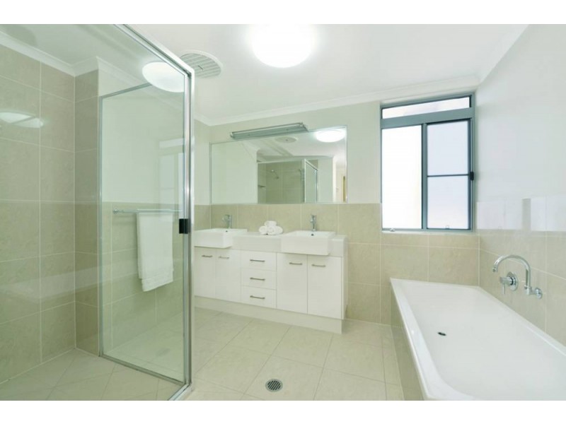 146-150 Grafton Street, Cairns City QLD 4870