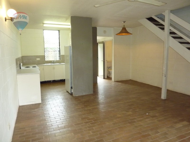 3/1 Pioneer Street, Manoora QLD 4870