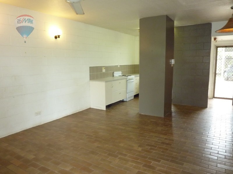 3/1 Pioneer Street, Manoora QLD 4870