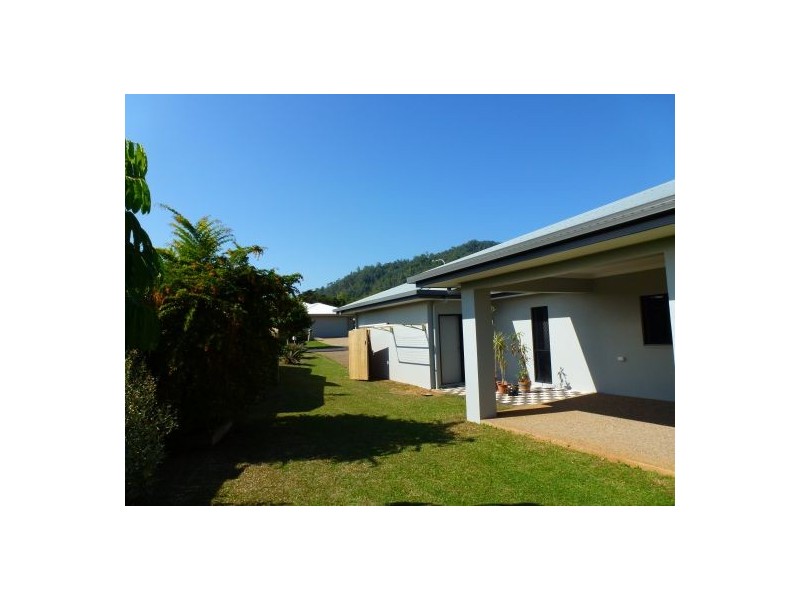 12 Milko Close, Brinsmead QLD 4870