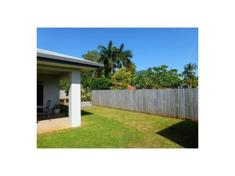 12 Milko Close, Brinsmead QLD 4870