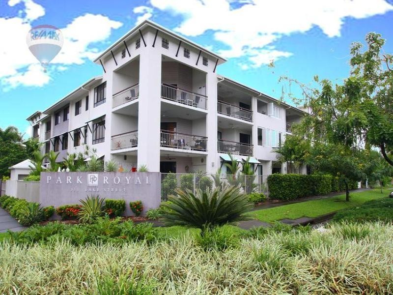 9/349 Lake Street, Cairns North QLD 4870