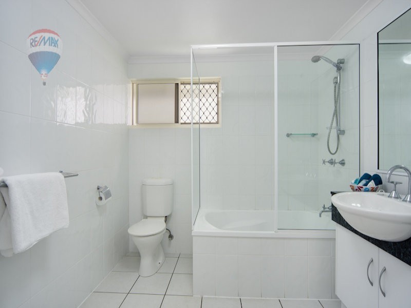 204/89-91 Vasey Esplanade, Trinity Beach QLD 4879