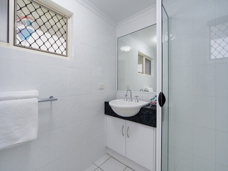 204/89-91 Vasey Esplanade, Trinity Beach QLD 4879