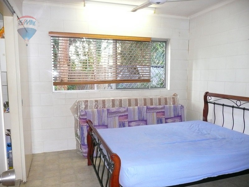 4/326 McLeod Street, Cairns North QLD 4870