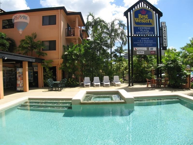 26/255 Lake Street, Cairns North QLD 4870