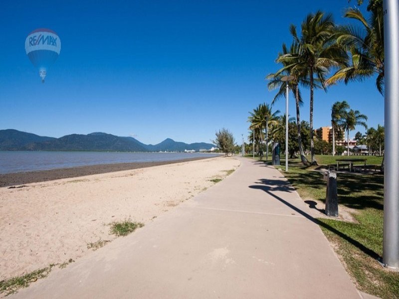 9/275 Esplanade, Cairns North QLD 4870