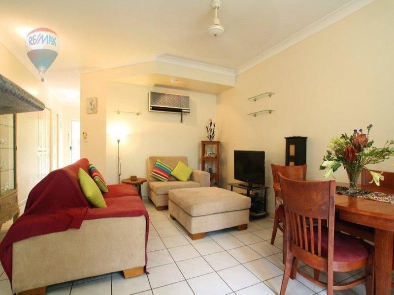 9/10 Grantala Street, Manoora QLD 4870