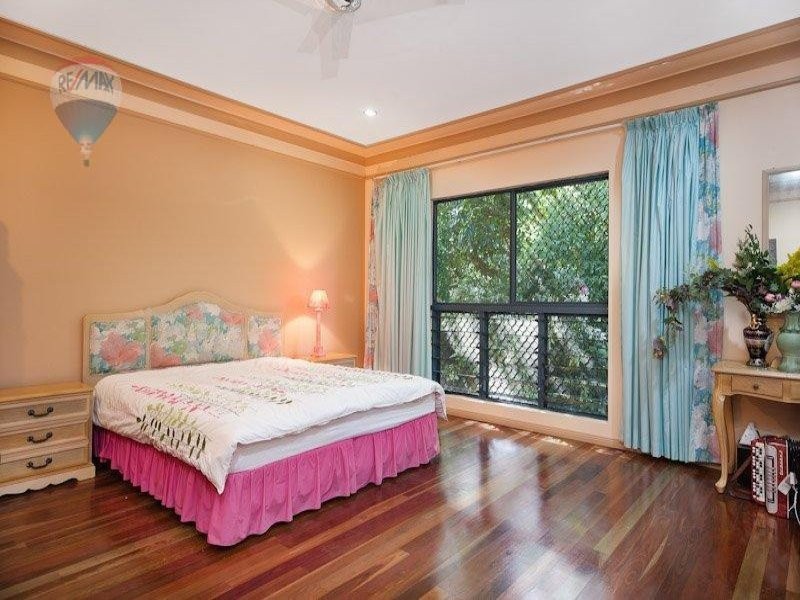 12 Turtle Close, Clifton Beach QLD 4879