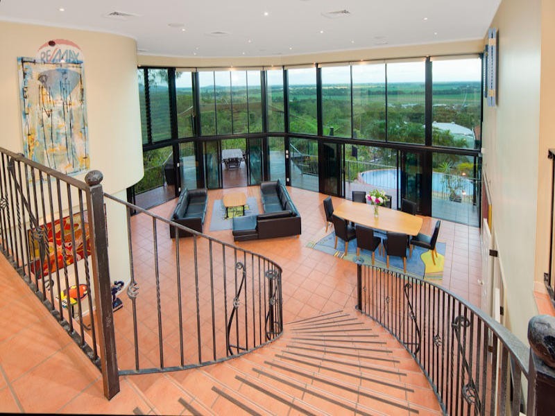 20 Alstonia Close, Redlynch QLD 4870