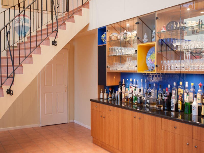 20 Alstonia Close, Redlynch QLD 4870