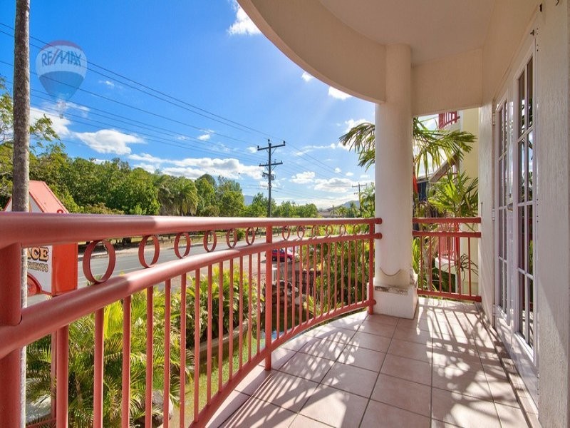 178 McLeod Street, Cairns North QLD 4870