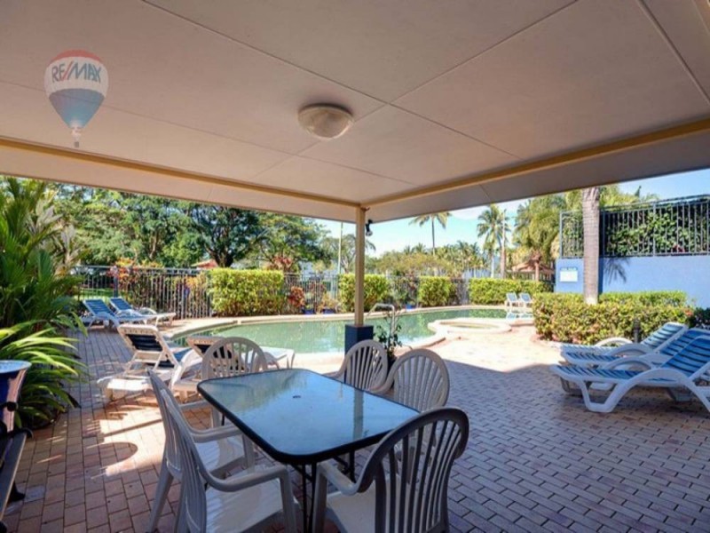 24/275 Esplanade, Cairns North QLD 4870