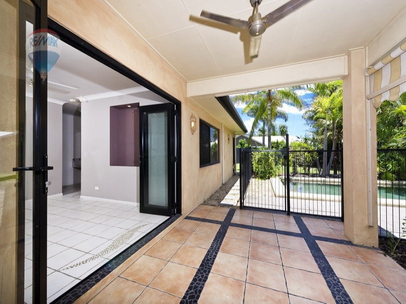 11 Warana Close, Kewarra Beach QLD 4879
