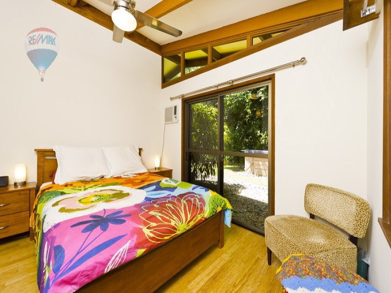 3 Pine Tree Close, Bayview Heights QLD 4868