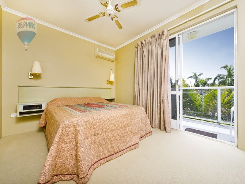 334/241 Coral Coast Drive, Palm Cove QLD 4879