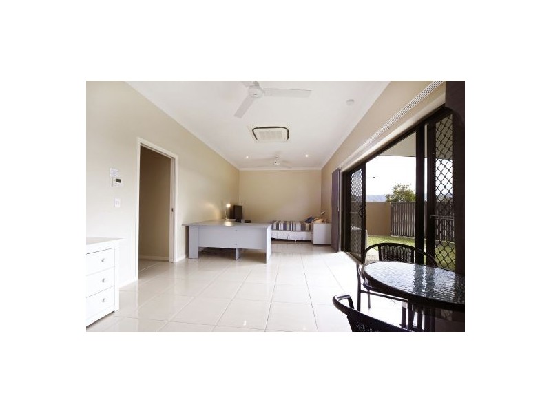 85 Roberts Drive, Trinity Beach QLD 4879