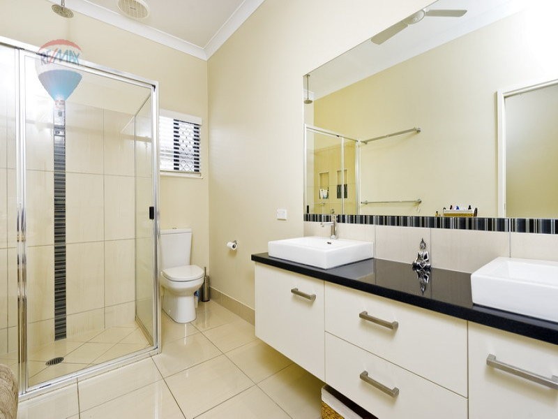 85 Roberts Drive, Trinity Beach QLD 4879