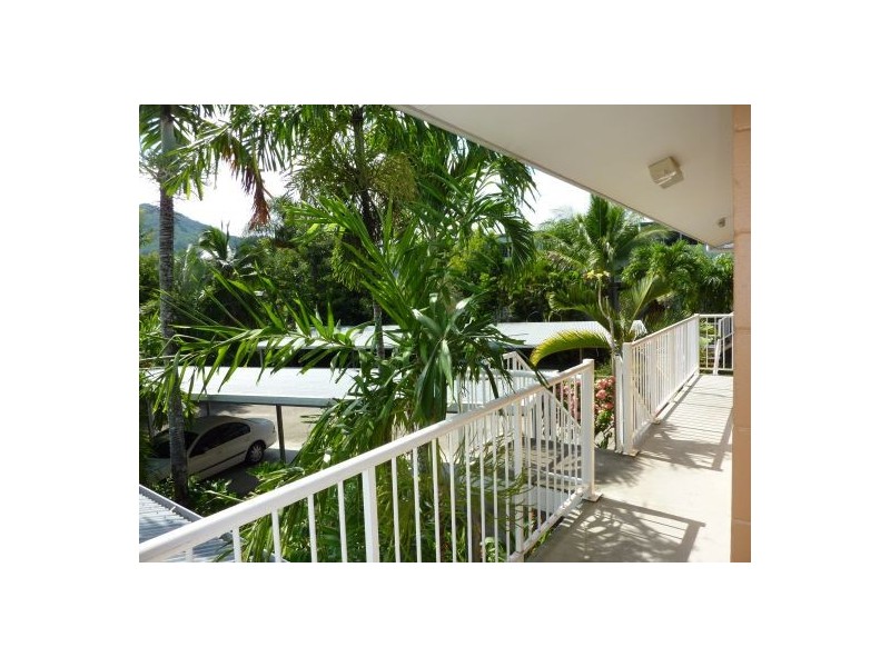 12/4 Chester Court, Manunda QLD 4870