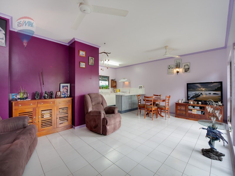 61 Oleander Street, Holloways Beach QLD 4878
