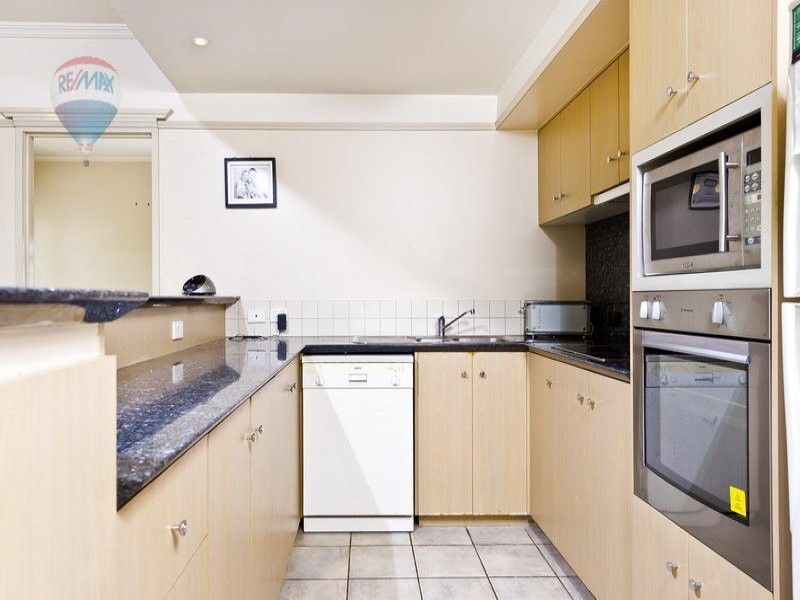 6/73 Spence Street, Cairns City QLD 4870