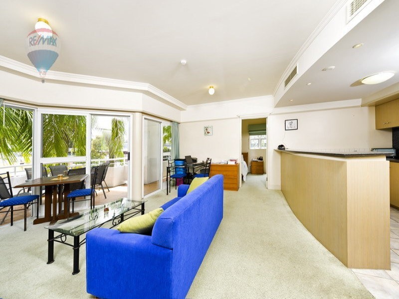 6/73 Spence Street, Cairns City QLD 4870