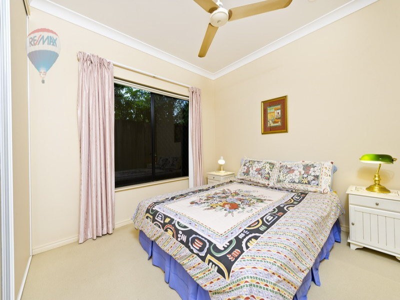 5 Howie Close, Kewarra Beach QLD 4879