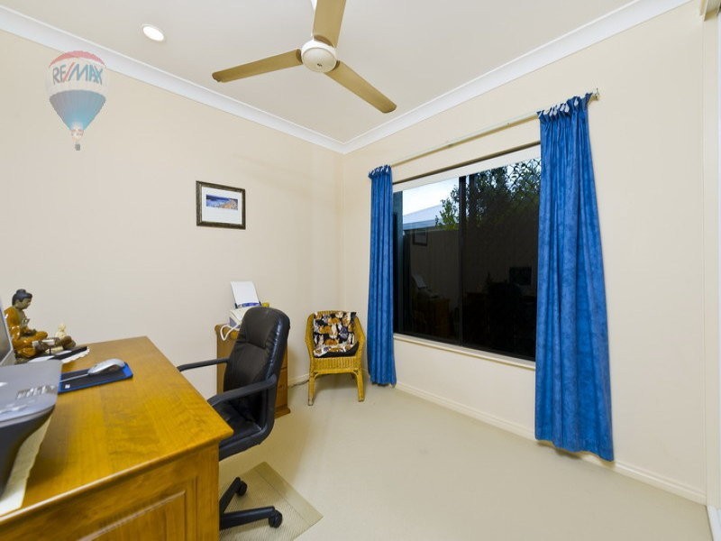 5 Howie Close, Kewarra Beach QLD 4879