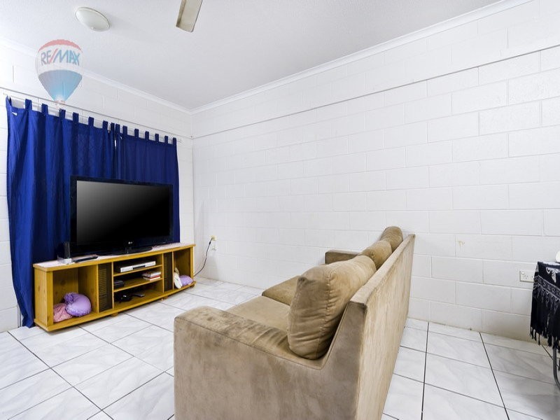 2/6 Kidston Street, Bungalow QLD 4870