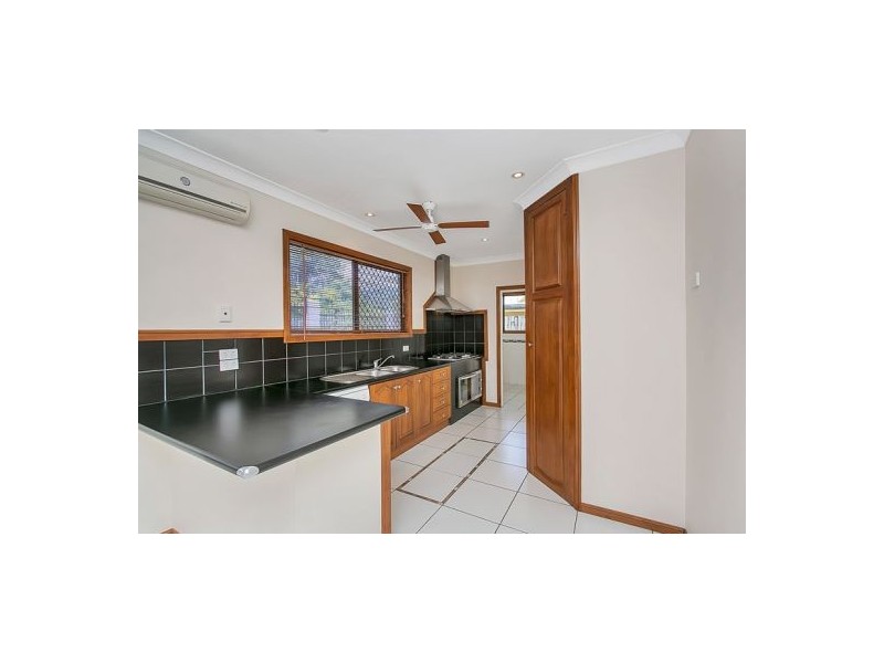 41 Bayview Street, Bayview Heights QLD 4868