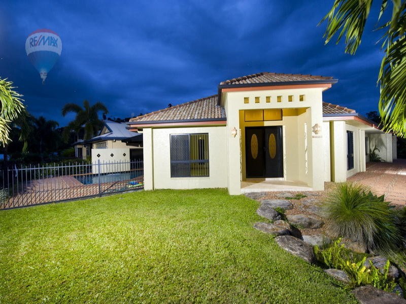 1 Vauclause Close, Brinsmead QLD 4870