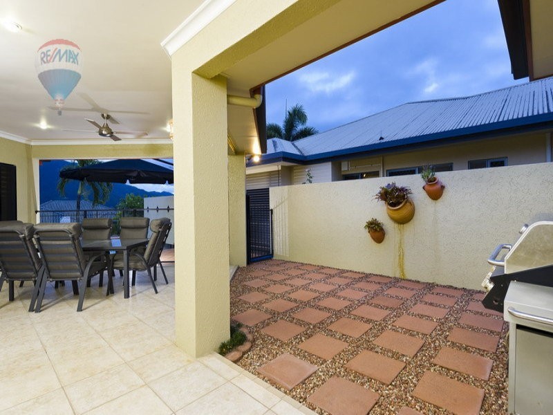 1 Vauclause Close, Brinsmead QLD 4870