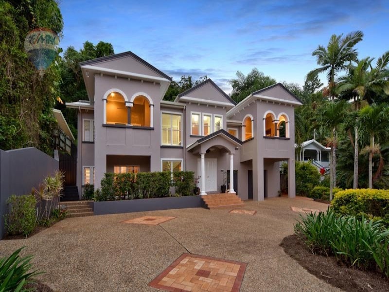 271 Toogood Road, Bayview Heights QLD 4868