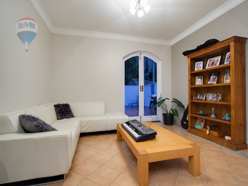 271 Toogood Road, Bayview Heights QLD 4868