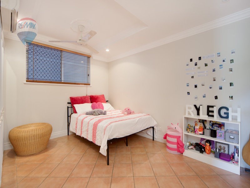 271 Toogood Road, Bayview Heights QLD 4868