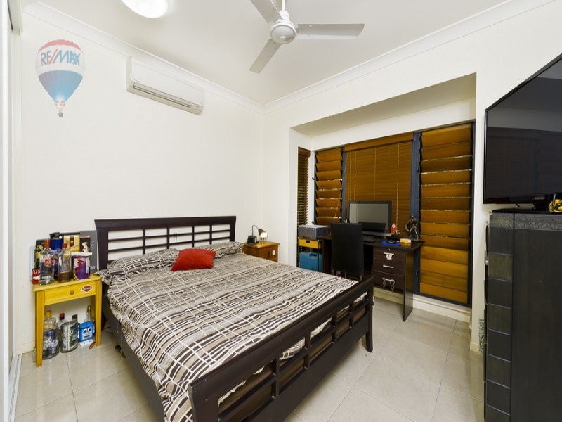 26 Muller Street, Palm Cove QLD 4879