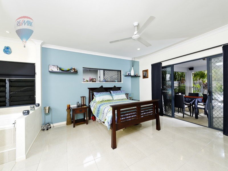 26 Muller Street, Palm Cove QLD 4879