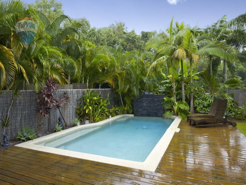 26 Muller Street, Palm Cove QLD 4879